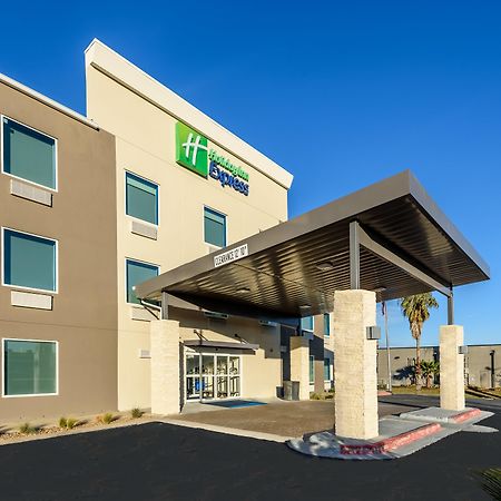 Holiday Inn Express Hotel And Suites Bastrop By Ihg Exterior photo