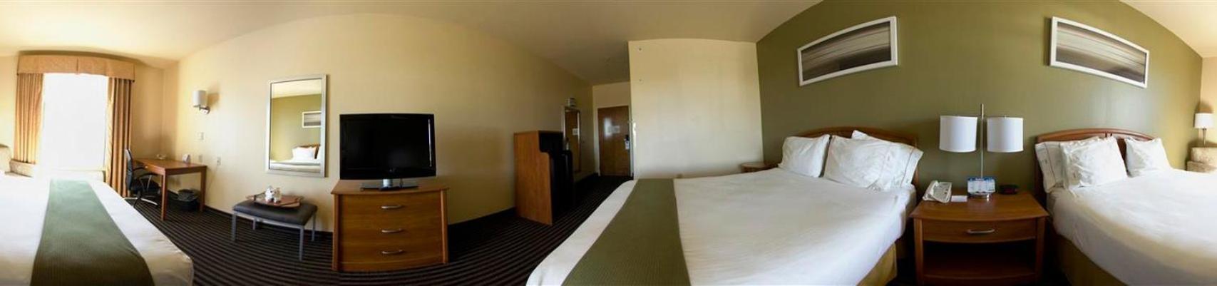Holiday Inn Express Hotel And Suites Bastrop By Ihg Exterior photo